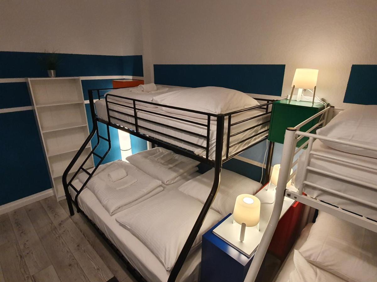 Central Lichtenberger Apartment For 6 People برلين المظهر الخارجي الصورة